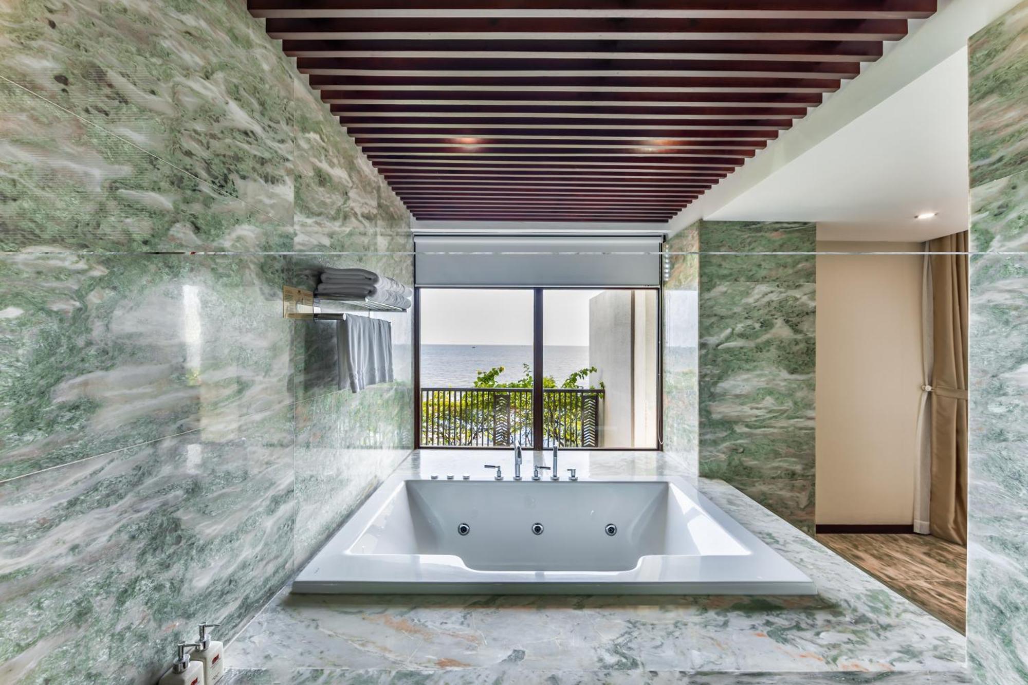 Vietsovpetro Ho Tram Beach Resort & Spa Dış mekan fotoğraf